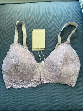 Mama Licious Lace Nursing Bralette in lilac